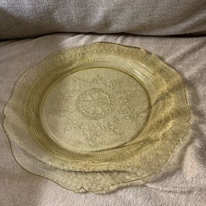 Vintage Yellow Depression Glass Plate.  11” Diameter.  Very Good Condition.